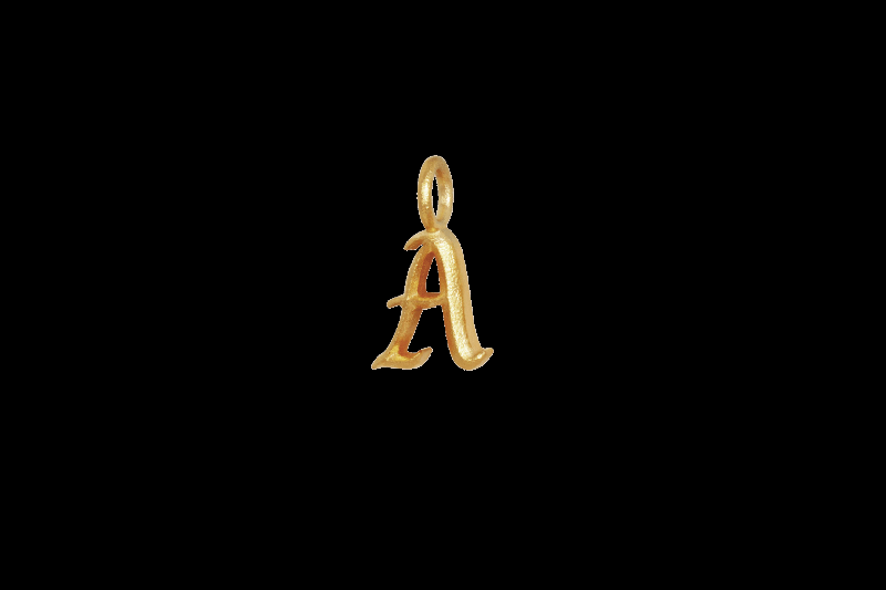 Ix A Ice Charm - Personligt Bogstavsvedhæng i Guld