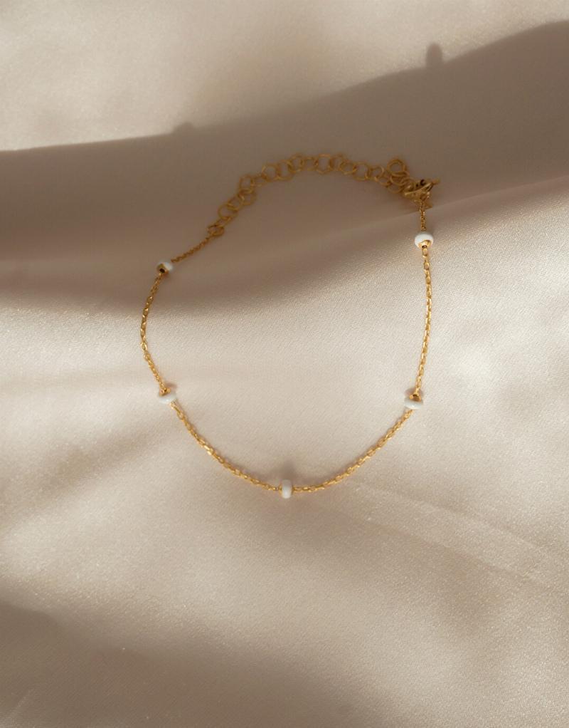 Coline Hvid Emalje - Guld Armbånd til Black Friday Tilbud