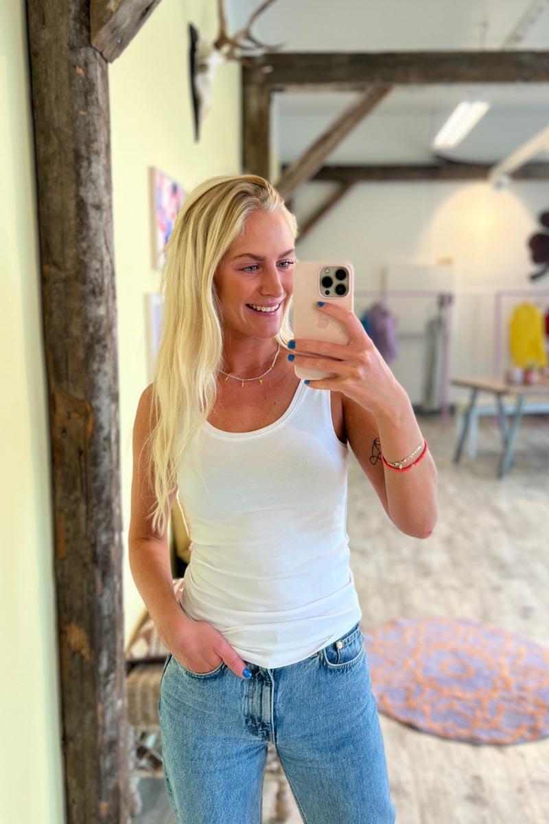 A-view - Stabil Tank Top - 000 Hvid på Udsalg
