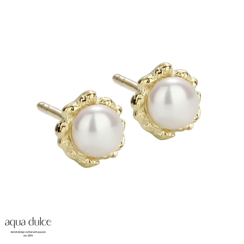 Pearl Stud  Golden