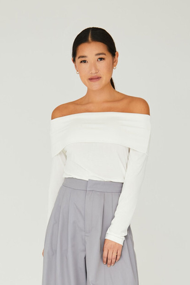 A-view – Joseph Off Shoulder Top – Hvid Forudbestilling