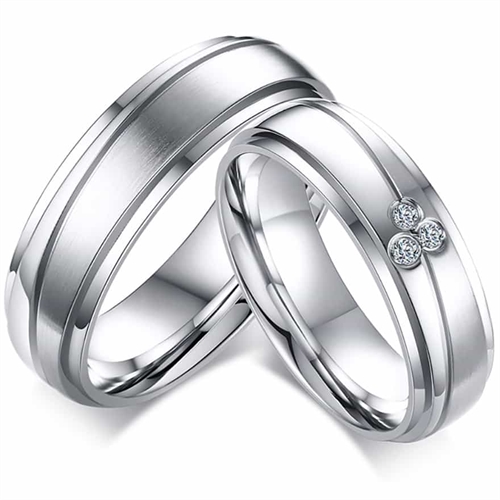 Naze Forlovelsesring i Matblank Ædelstål - Elegant Design