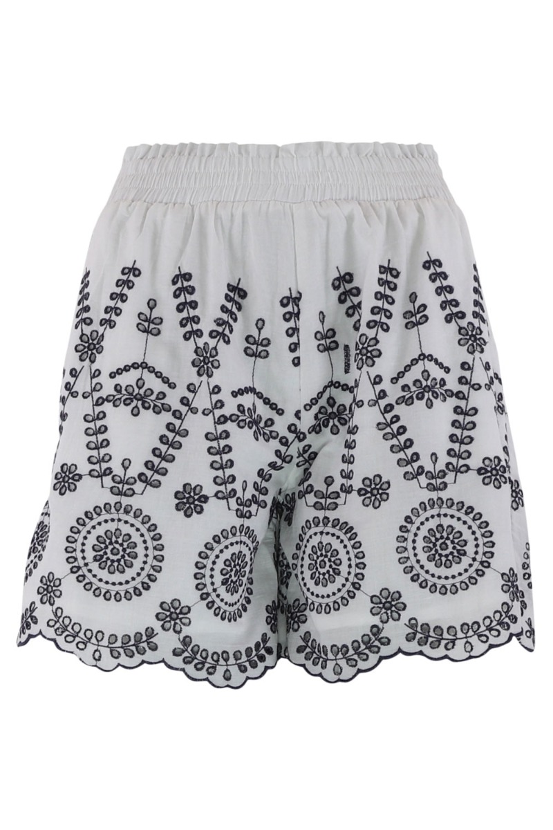 Søde hvide shorts med broderi - Spar 70%!