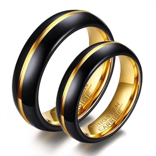Forlovelsesring i Tungsten med forgyldt stribe - Tilbud!