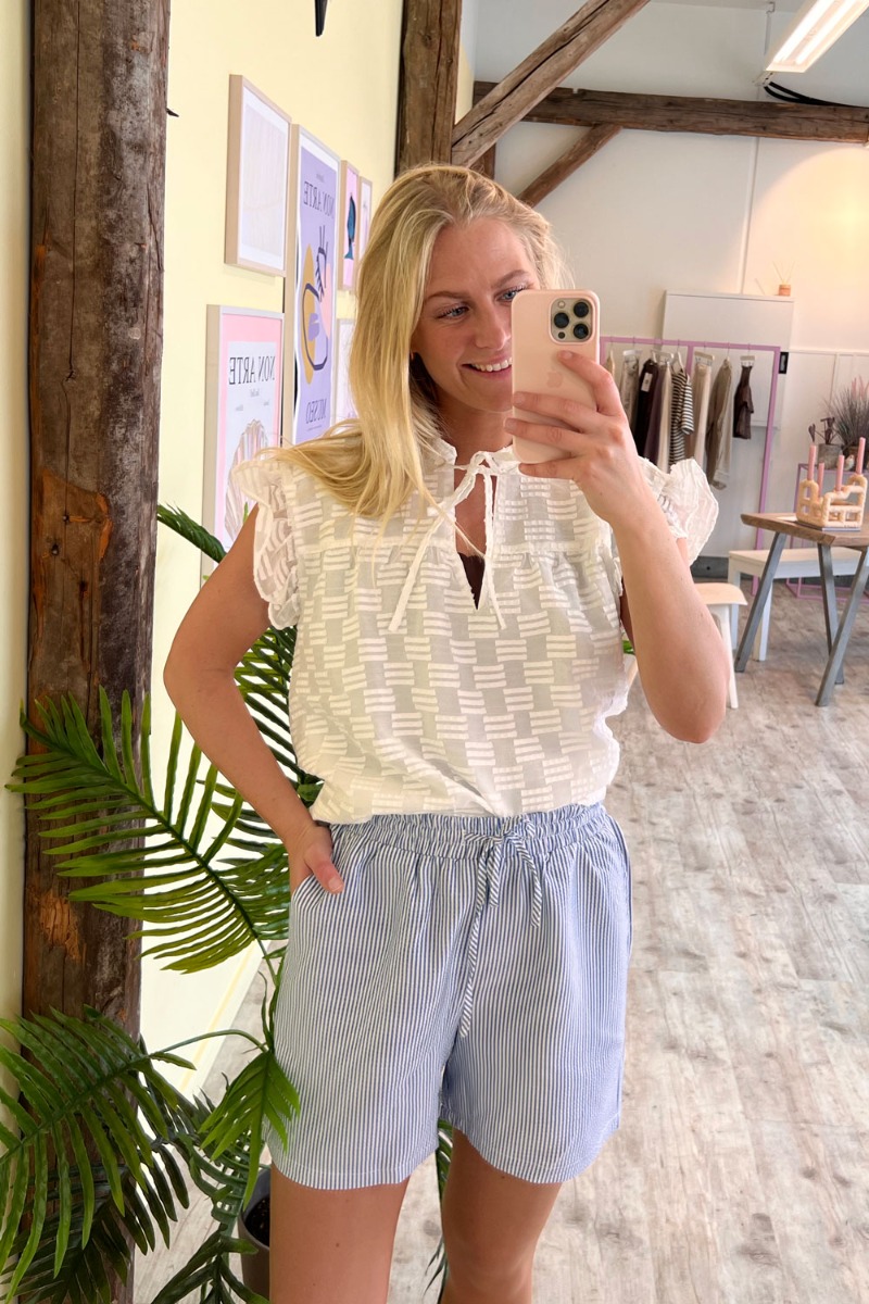 Noella - Shorts - Sabine i blå striber til sæsonen