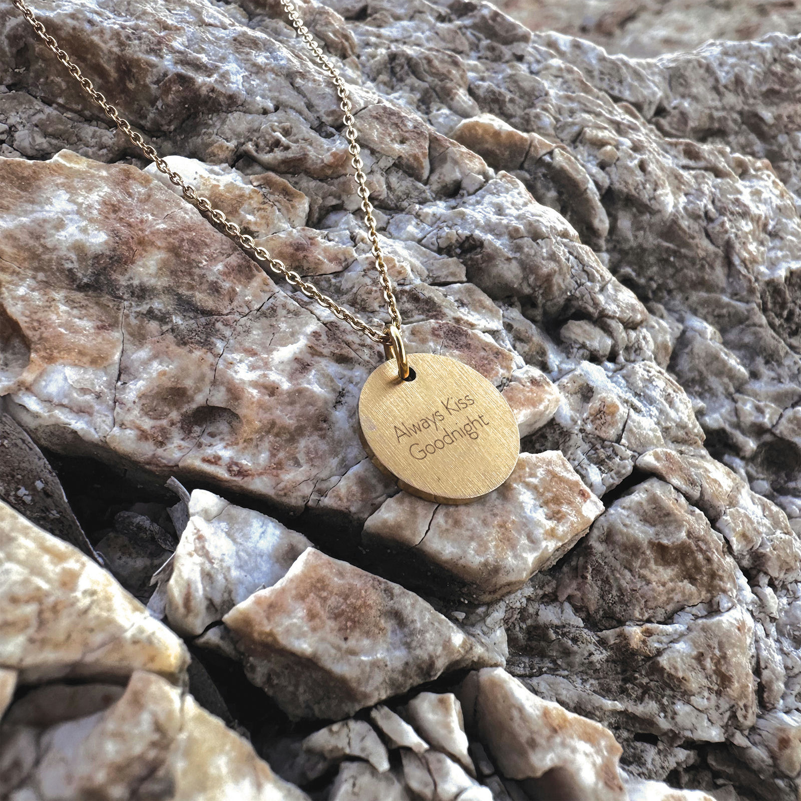 "Always Kiss Goodnight Halskæde - Den Perfekte Gave"
