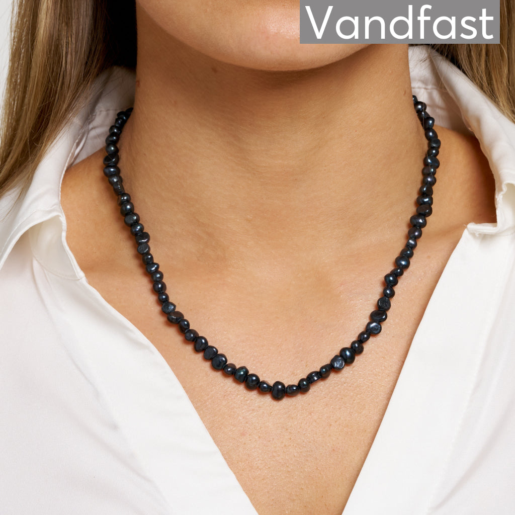 Annebrauner Black Pearl Halskæde 18K Guld - Eksklusiv Smykkeæske