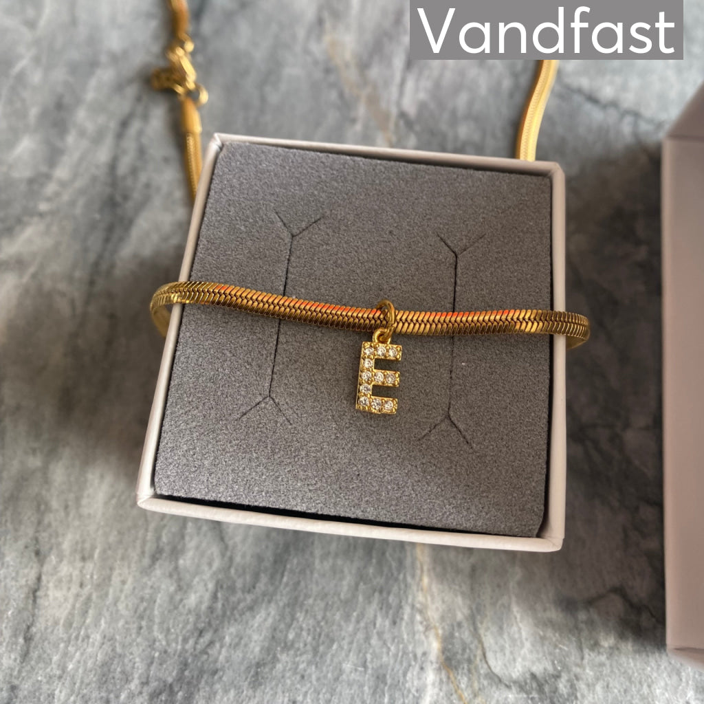 Annebrauner Slange Bogstav Halskæde 18k Guldbelagt