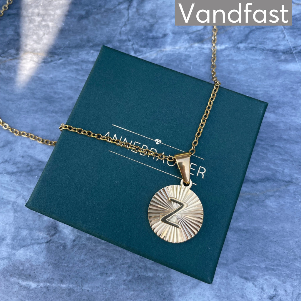 Annebrauner Solstråle Bogstav Halskæde - 18K Forgyldt