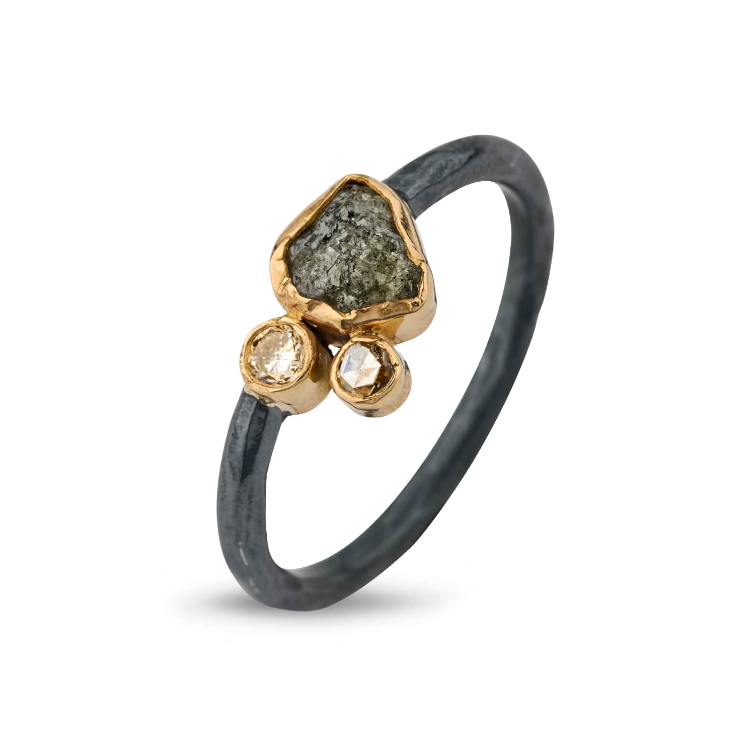 Ring Cecilie - Eksklusiv diamantring fra Bybirdie.dk