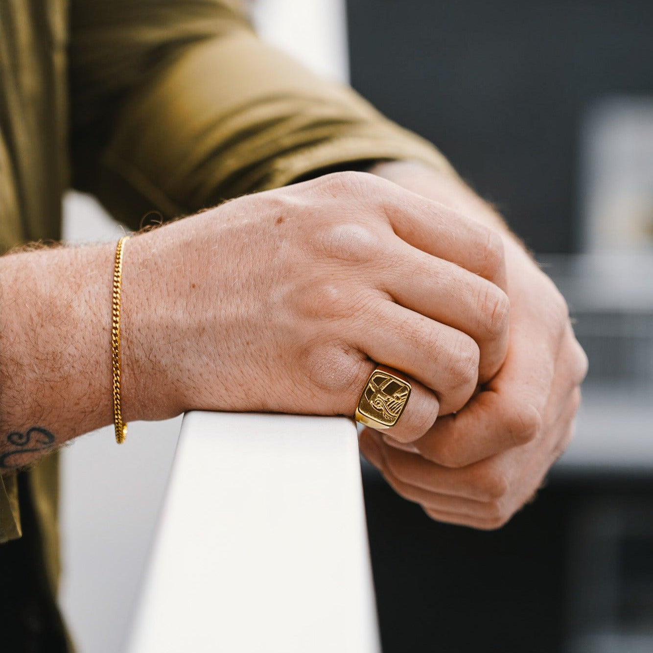 Explorer Oversize Signet Ring Guld - Str 11 - Herre - Northern Legacy